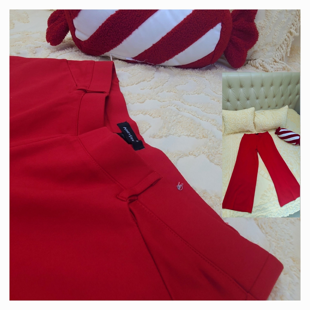 NWOT Red Power Ponte Trousers